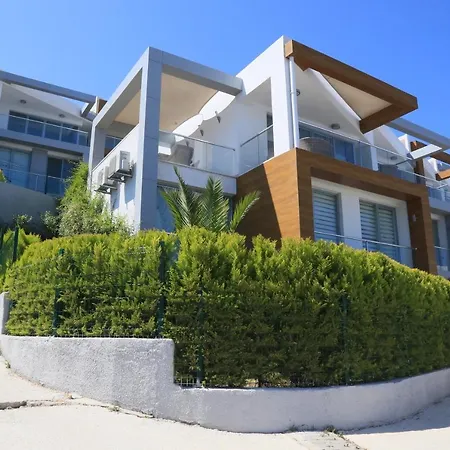 ヴィラ Bodrum Adabuku Luks 2+1 Ozel Plaj Ve Havuzlu