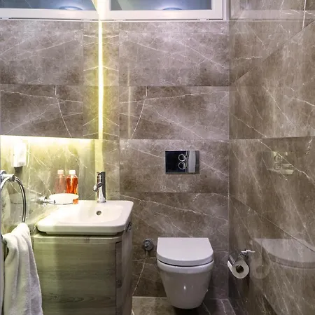 Bodrum Adabuku Luks 2+1 Ozel Plaj Ve Havuzlu ヴィラ *